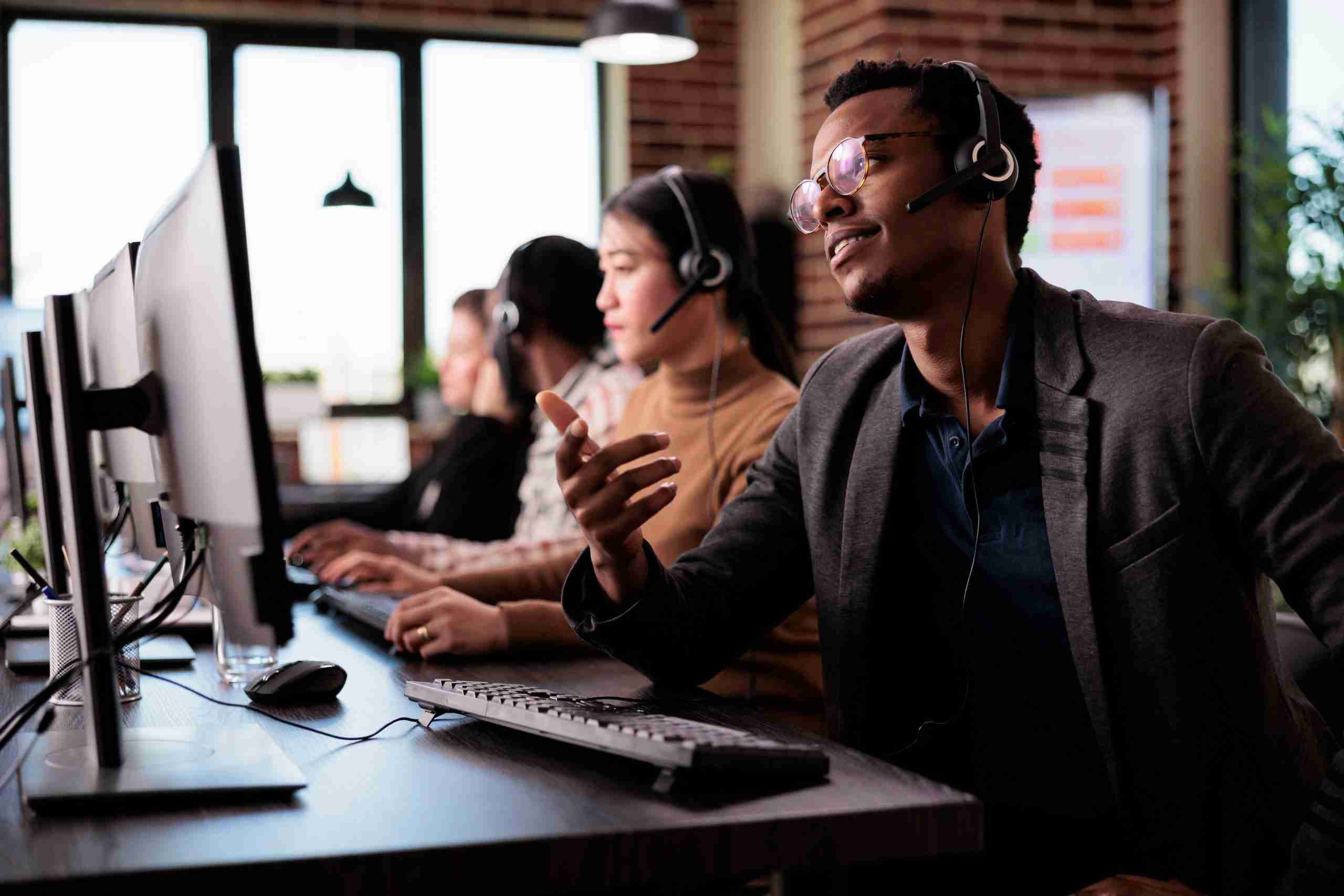 genius service- customer care and IT support